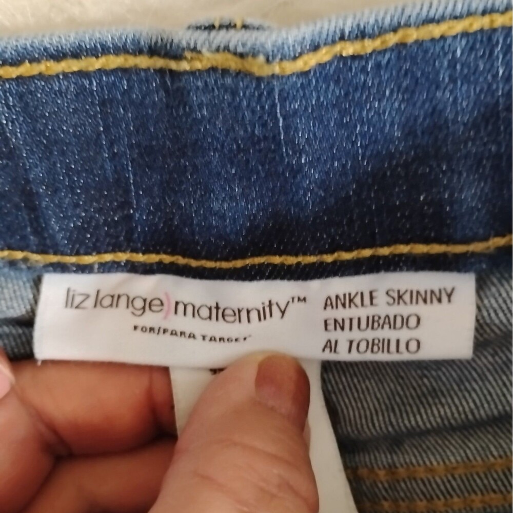 Liz Lange Maternity Womens M Jeans Pull On Distressed Blue Denim - Picture 7 of 7